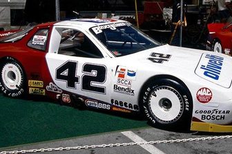 Porsche 944 #42