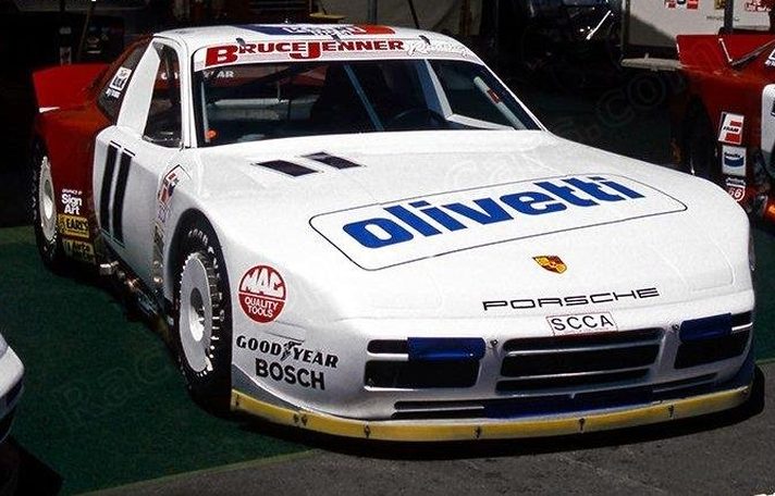 Porsche 944 #11
